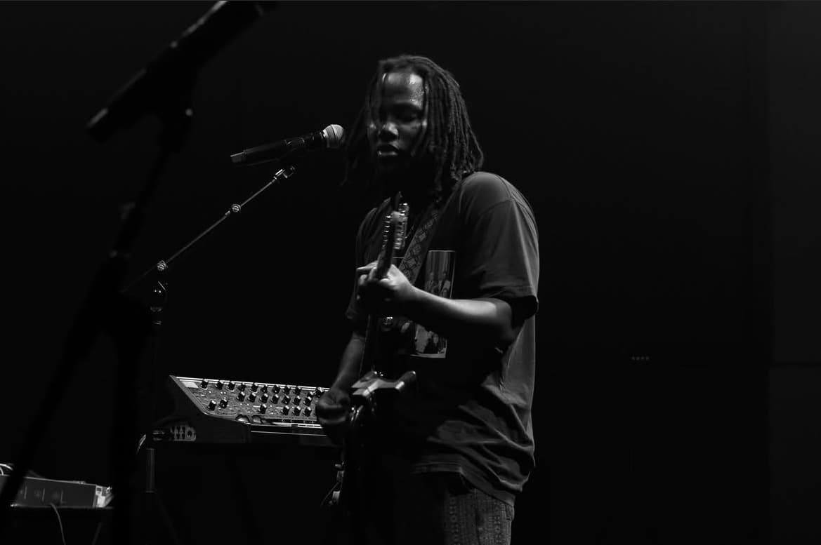 Leon Thomas at Rehearsal